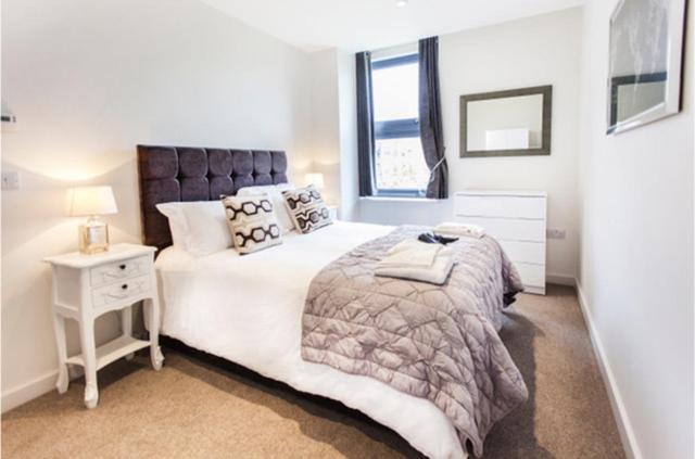 City Stay Apartments - Centro Milton Keynes Buitenkant foto