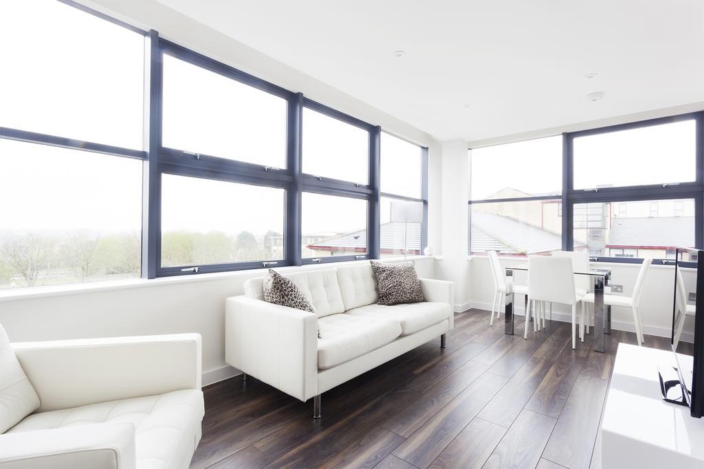 City Stay Apartments - Centro Milton Keynes Buitenkant foto