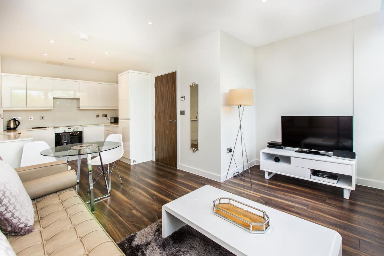 City Stay Apartments - Centro Milton Keynes Buitenkant foto